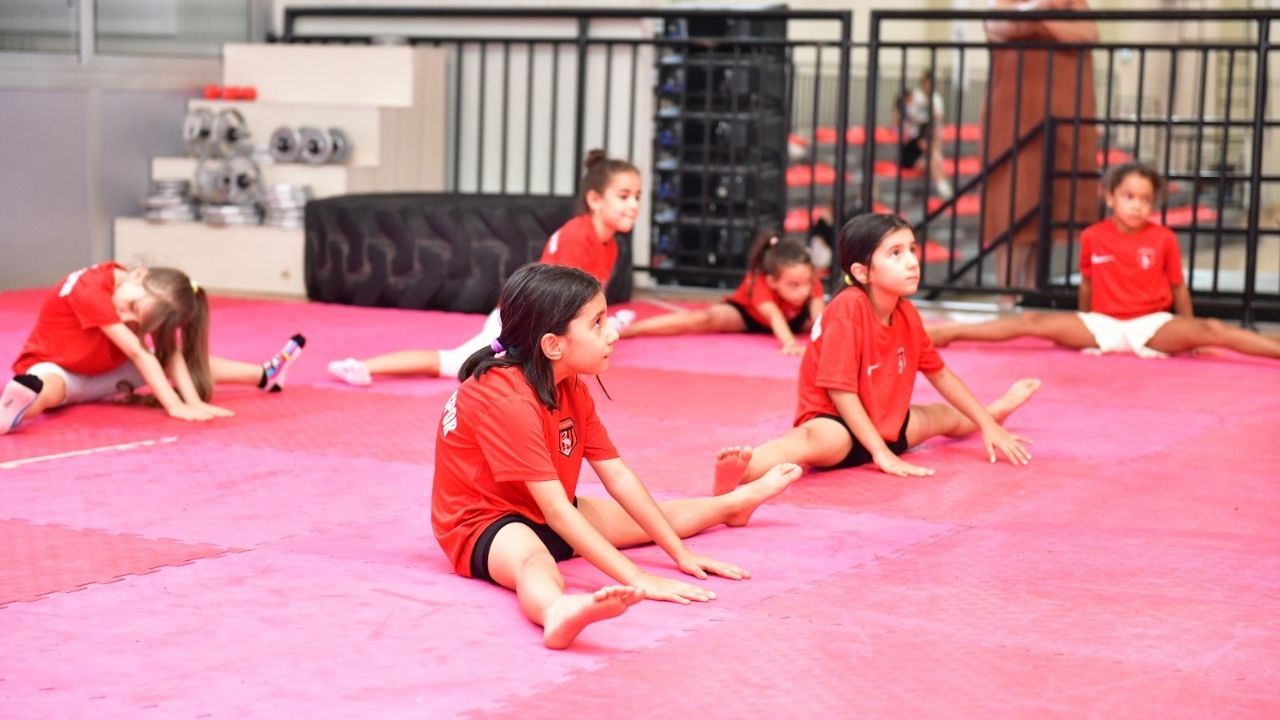 ciglide-7den-70e-binlerce-kursiyerle-yaz-boyu-spor-coskusu-6