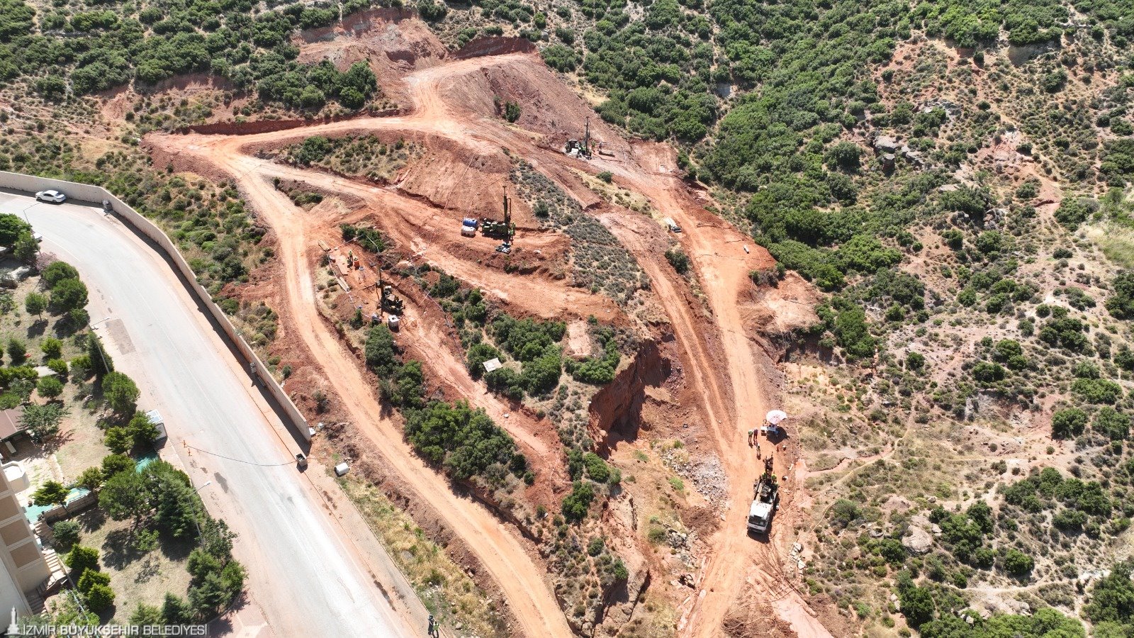 Izmirde 25 Bin Konut Insa Edilecek Bir Asamada Daha Sona Dogru