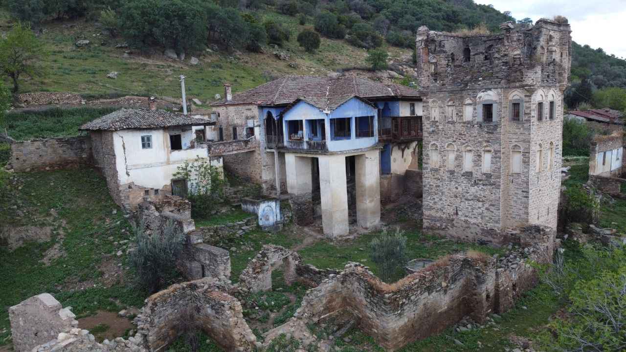 Izmire 2 Saat Uzaklikta Zamanin Durduruldugu Bir Koyde Tarihe Yolculuk