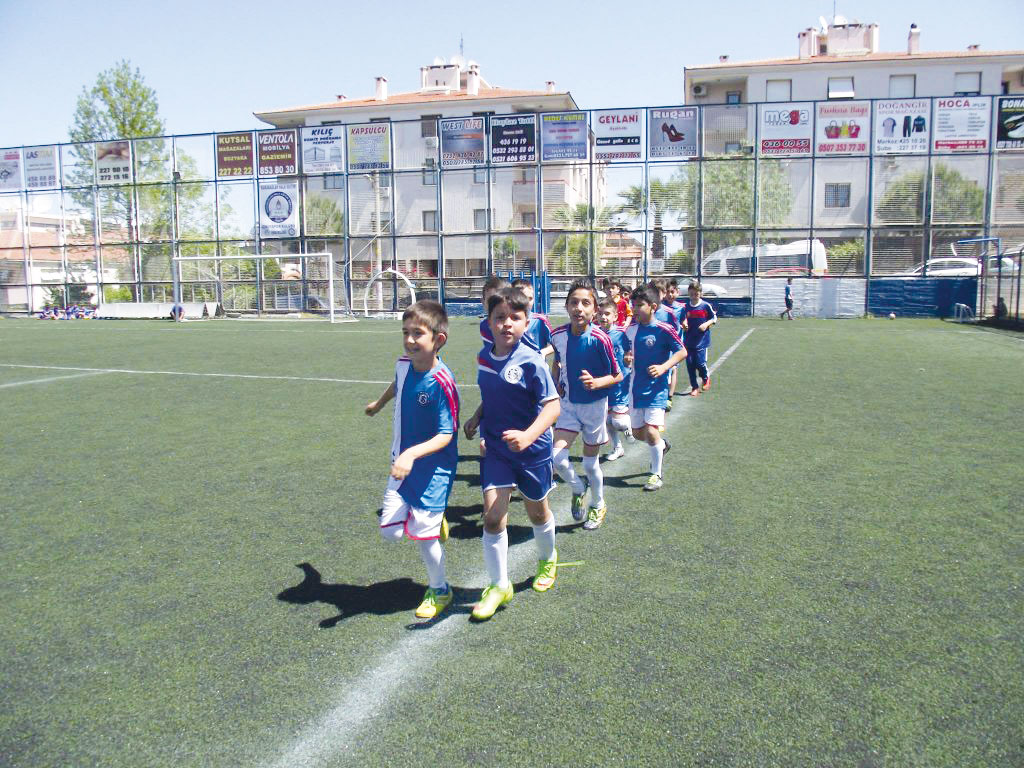 Izmirspor3