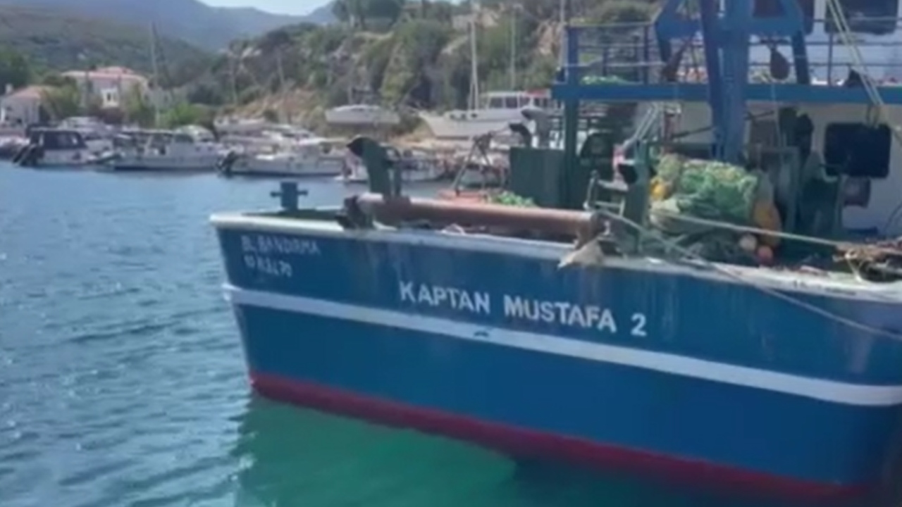 Balıkçı ağına denizaltı torpidosu takıldı