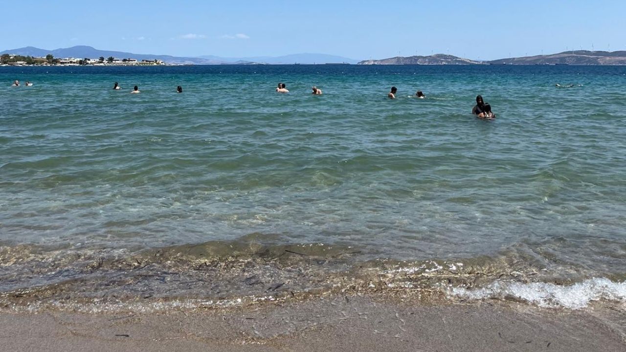 yeni-foca-halk-plaji-2