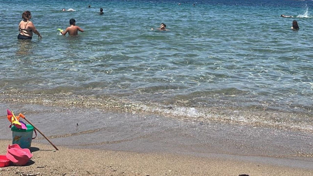 yeni-foca-halk-plaji-3