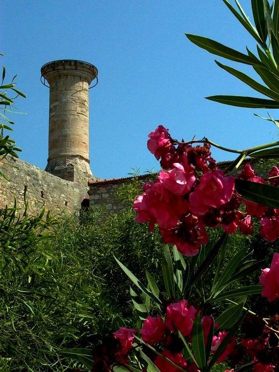 cesme-kalesinde-tarih-ve-deniz-bulusuyor-turkiyenin-ikinci-sualti-muzesi