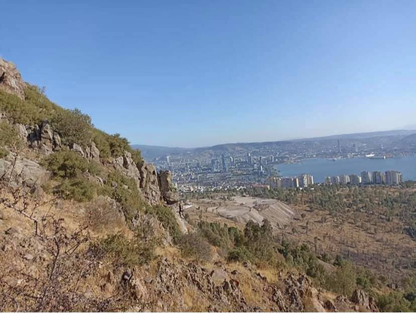 izmir-korfezi-manzarali-gozetleme-noktalarinin-gunumuzdeki-antik-izleri