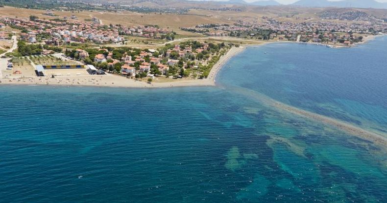 ne-cesme-ne-urla-mavi-bayrakli-engelli-dostu-hem-de-ucuz