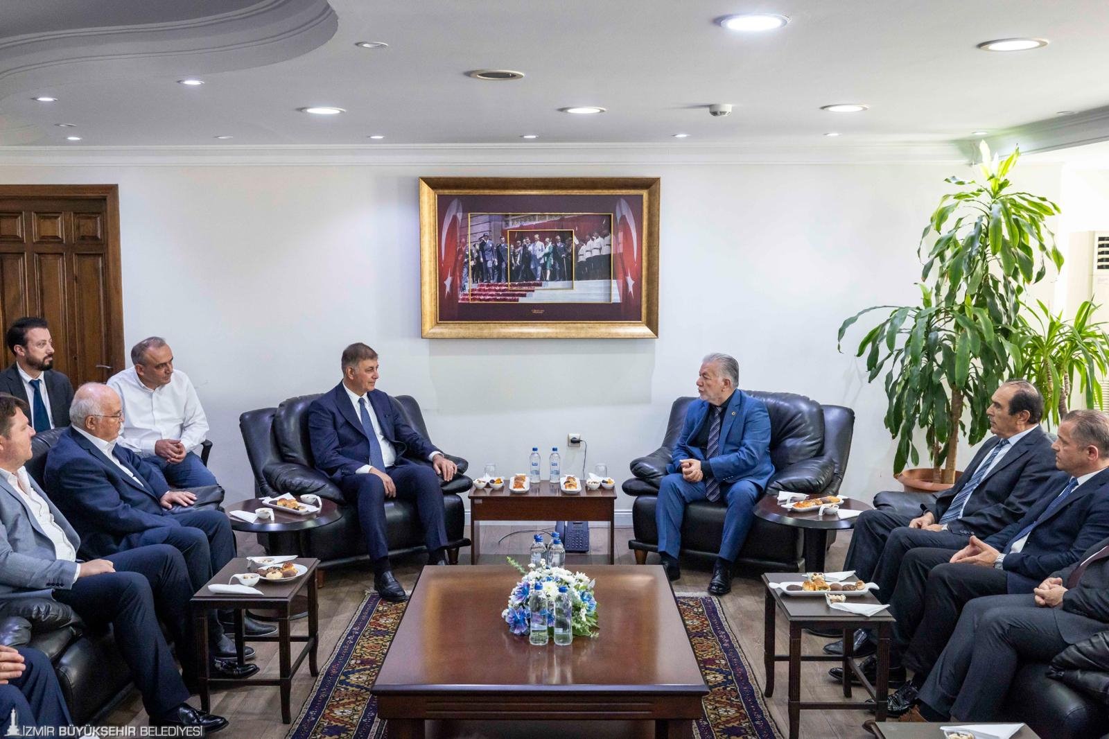 izmirde-esnaflar-oda-baskanlari-tugaya-sorunlarini-anlatti