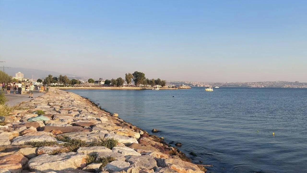 izmirde-kis-aylarinda-gezilecek-7-buyuleyici-yer