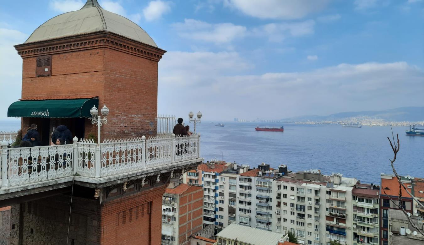izmir-manzarasini-izleyebileceginiz-8-yer