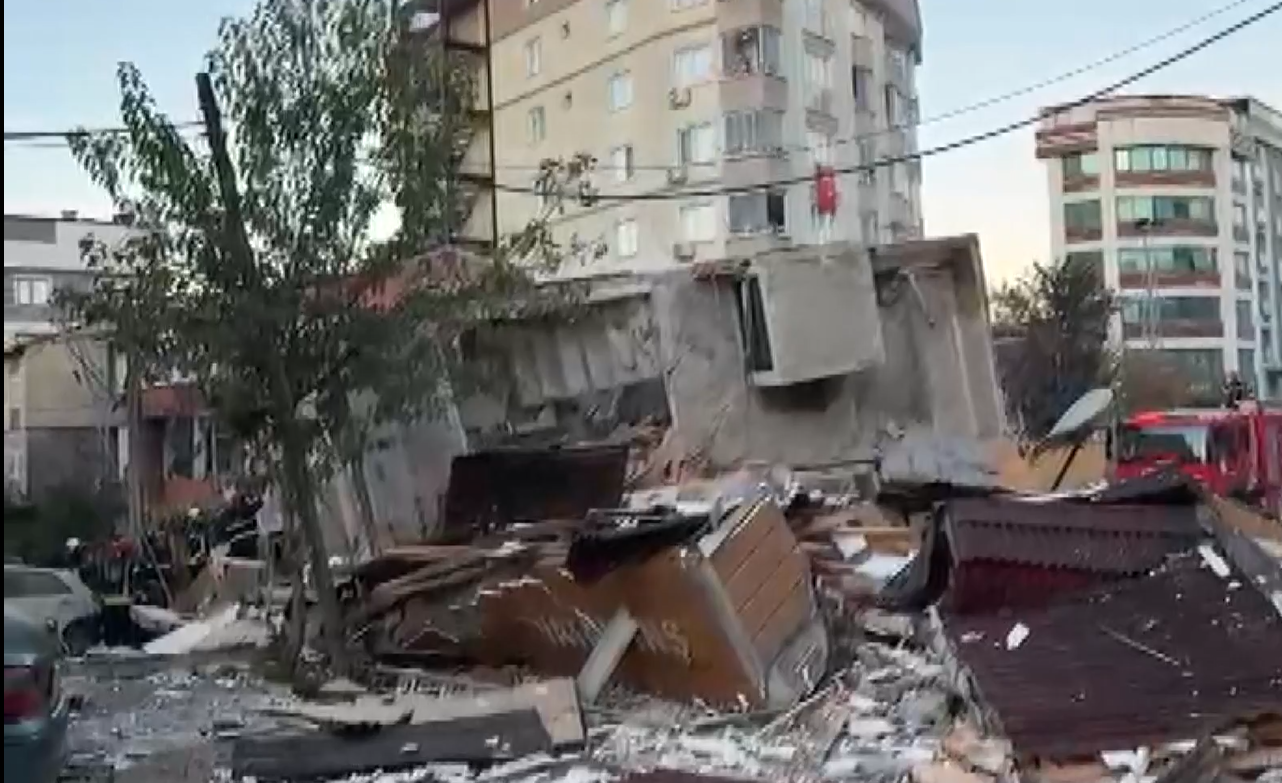 gebzede-6-katli-bina-coktu-cok-sayida-ekip-gonderildi