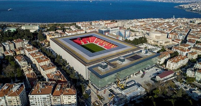 izmirde-kac-tane-stadyum-var-iste-izmirin-futbol-arenalari