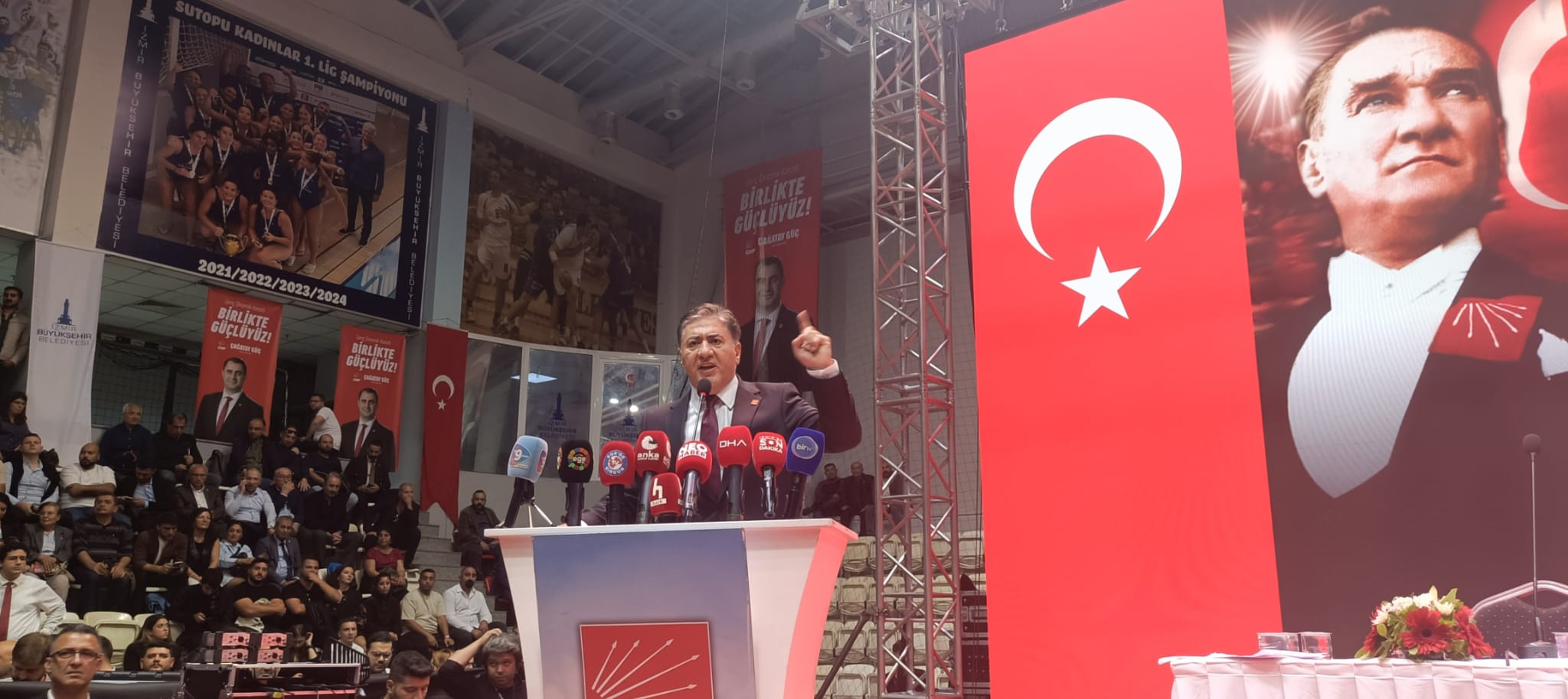 chp-izmirde-kongre-gunu-yeni-il-baskani-belli-olacak