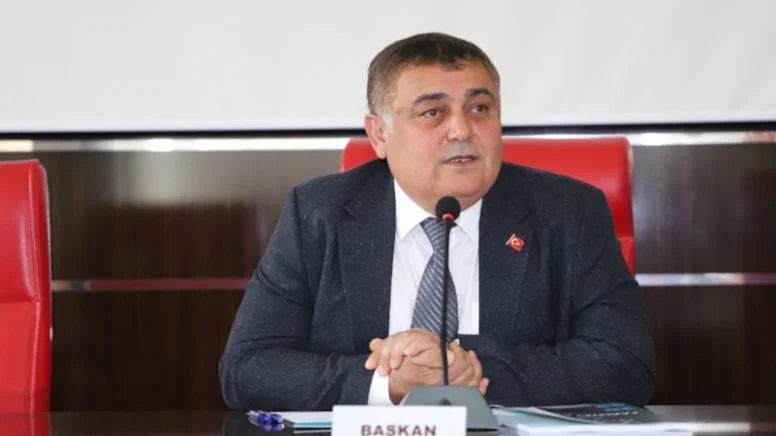 Belediye Baskani Chpden Istifa Etmisti Akpye Gecmeye Niyetim Var-1