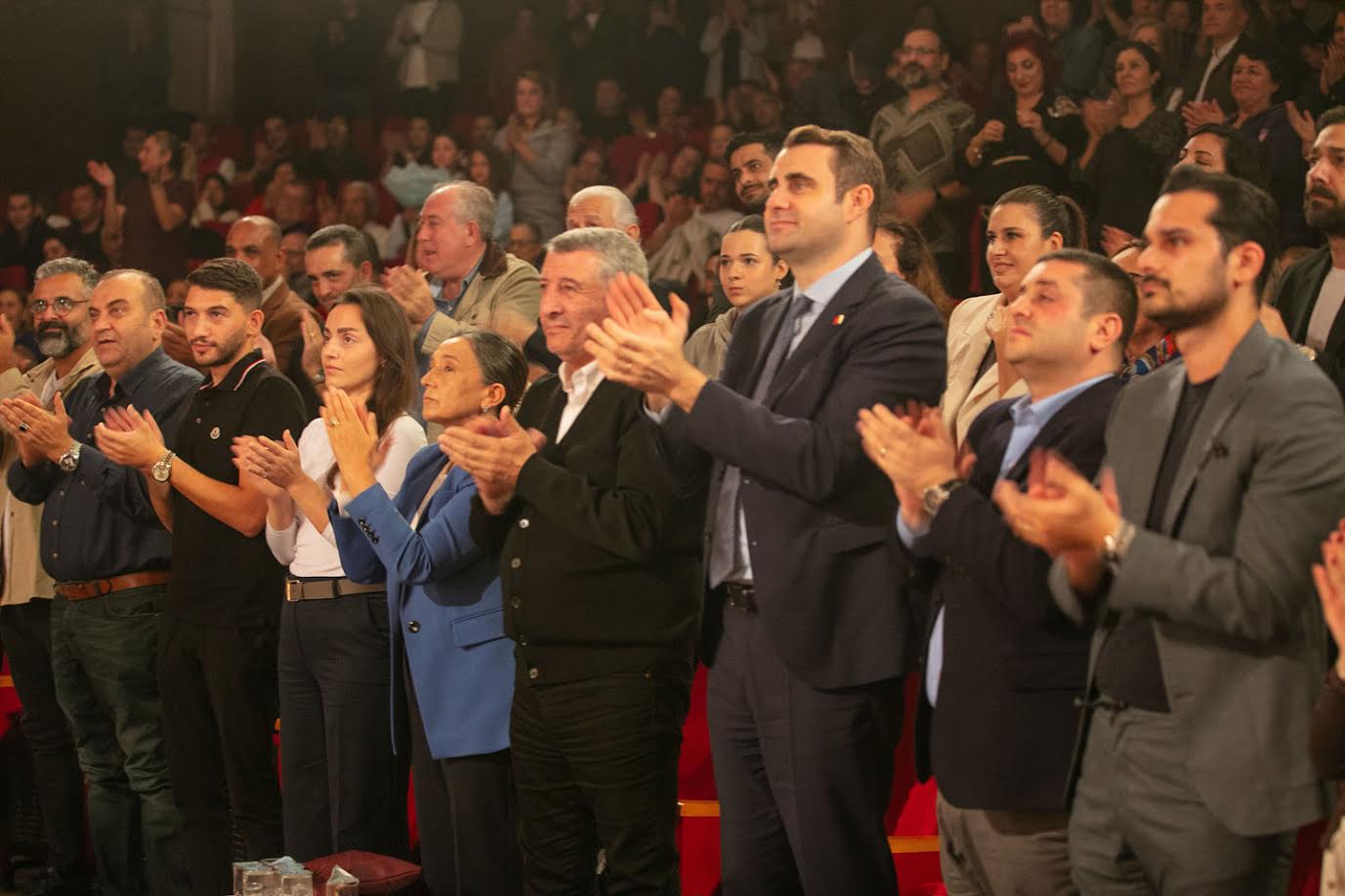 guzelbahcede-unutulmaz-gece-kahkaha-dolu-anlar
