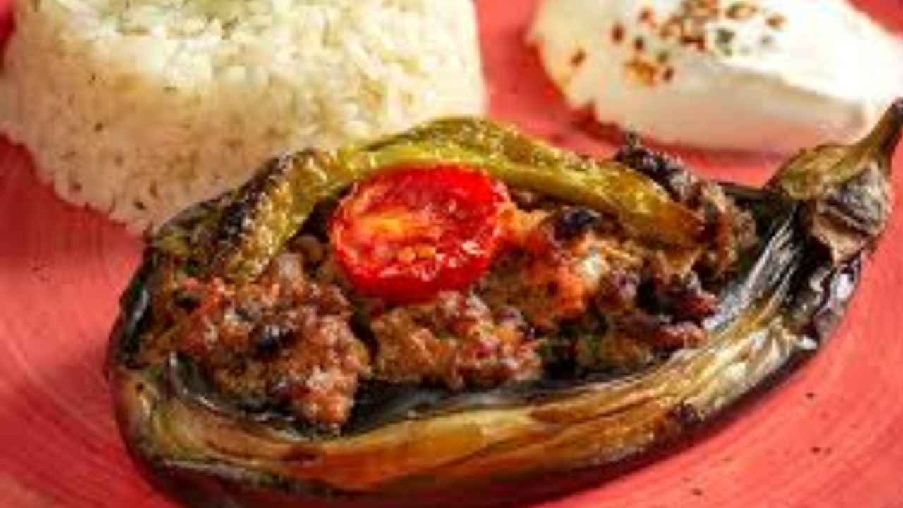 tarihin-en-anlamli-sofrasina-yolculuk-iste-ataturkun-en-sevdigi-10-yemek