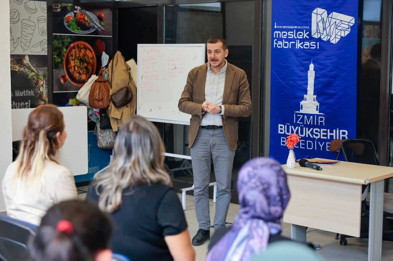 Konak’ın Hamur Ürünleri Yapımı Kursu Mezunlarını Verdi (5)