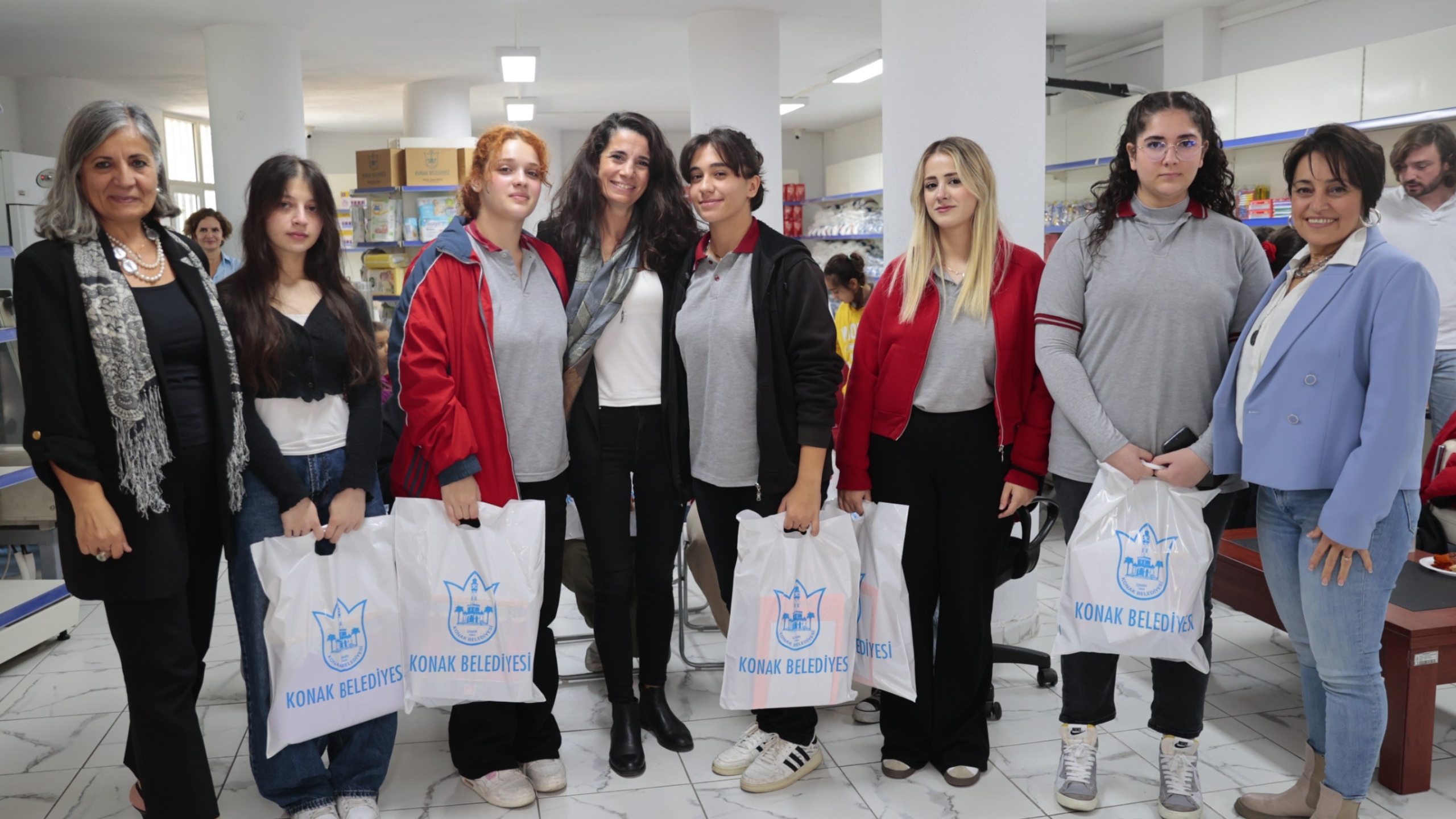 Konak’ta Kız Çocuklarına Anlamlı Etkinlik 2