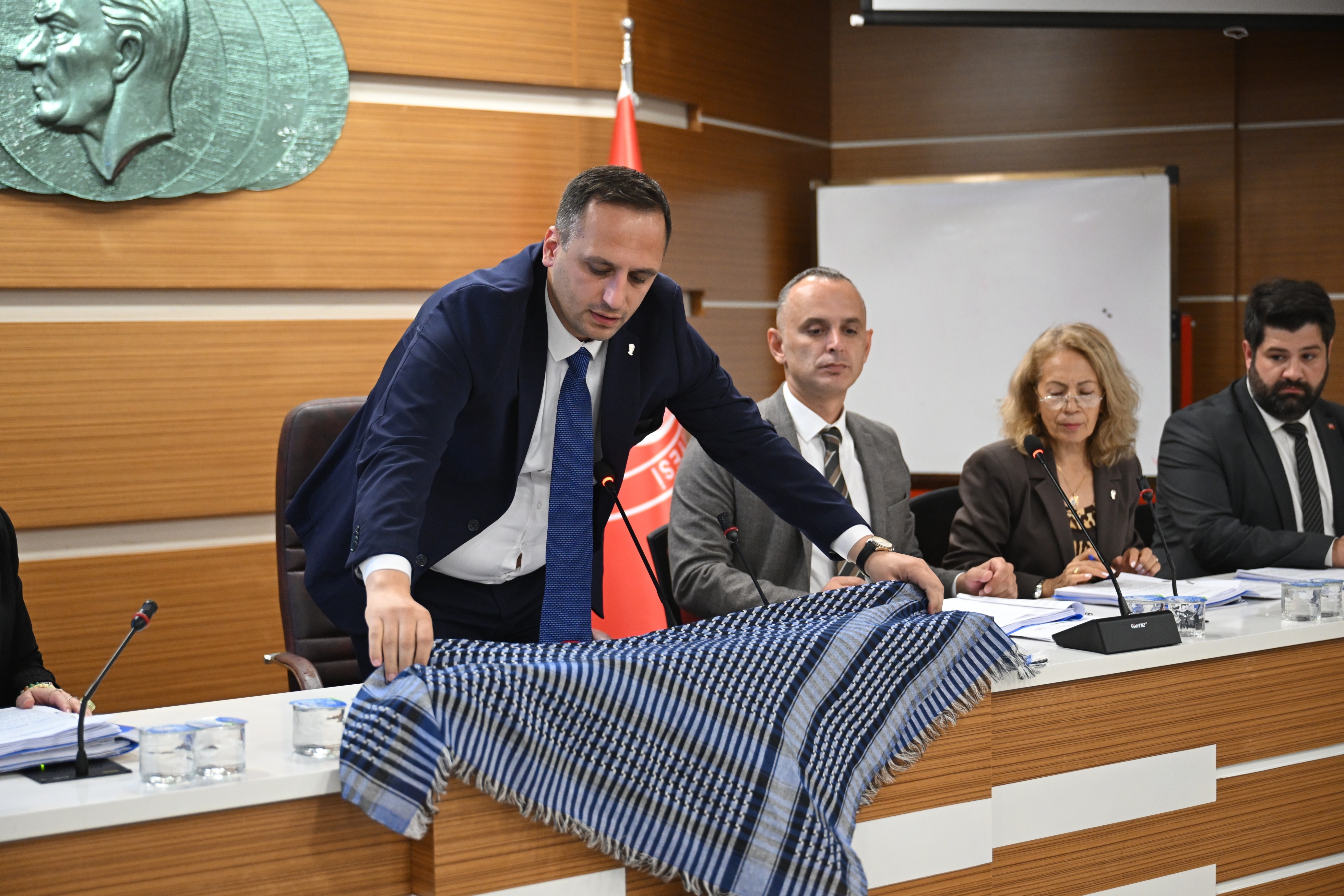 Ömer Eski'den Filistine Destek Mesajı
