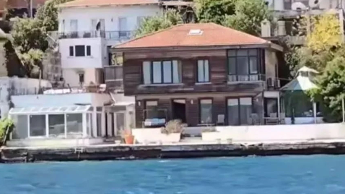 reha-muhtar-yalisini-satiliga-cikardi-elimden-almak-istiyorlar