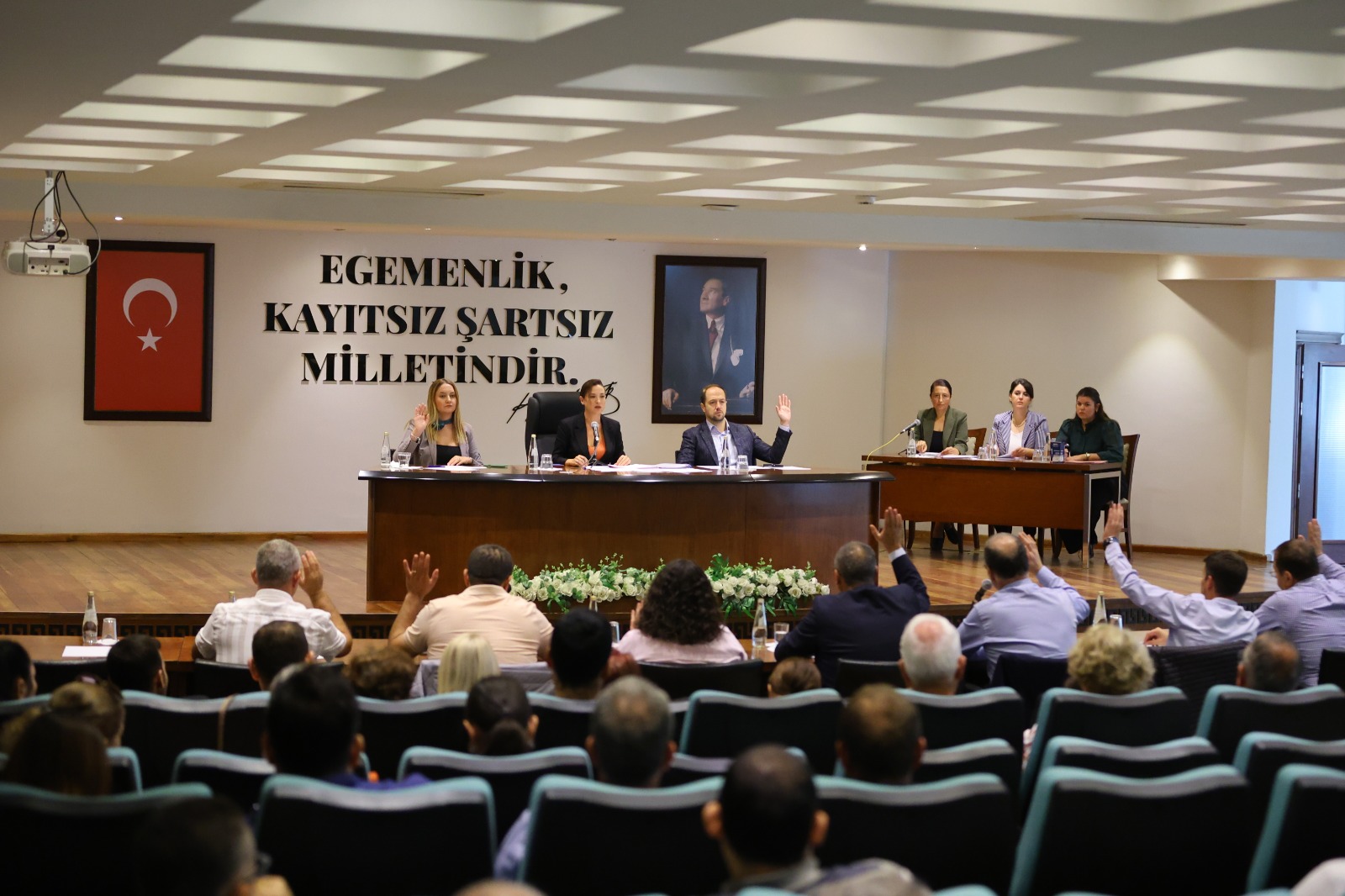 Sengel Mevzu Belediyeyi Nefes Alamaz Hale Getirmek