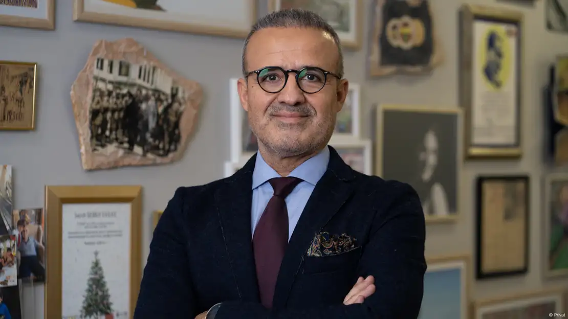 Şeref Fayat
