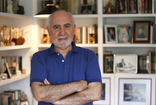 Hikayelerinde deniz ve özgürlük var: İzmir’in önde gelen yazarları