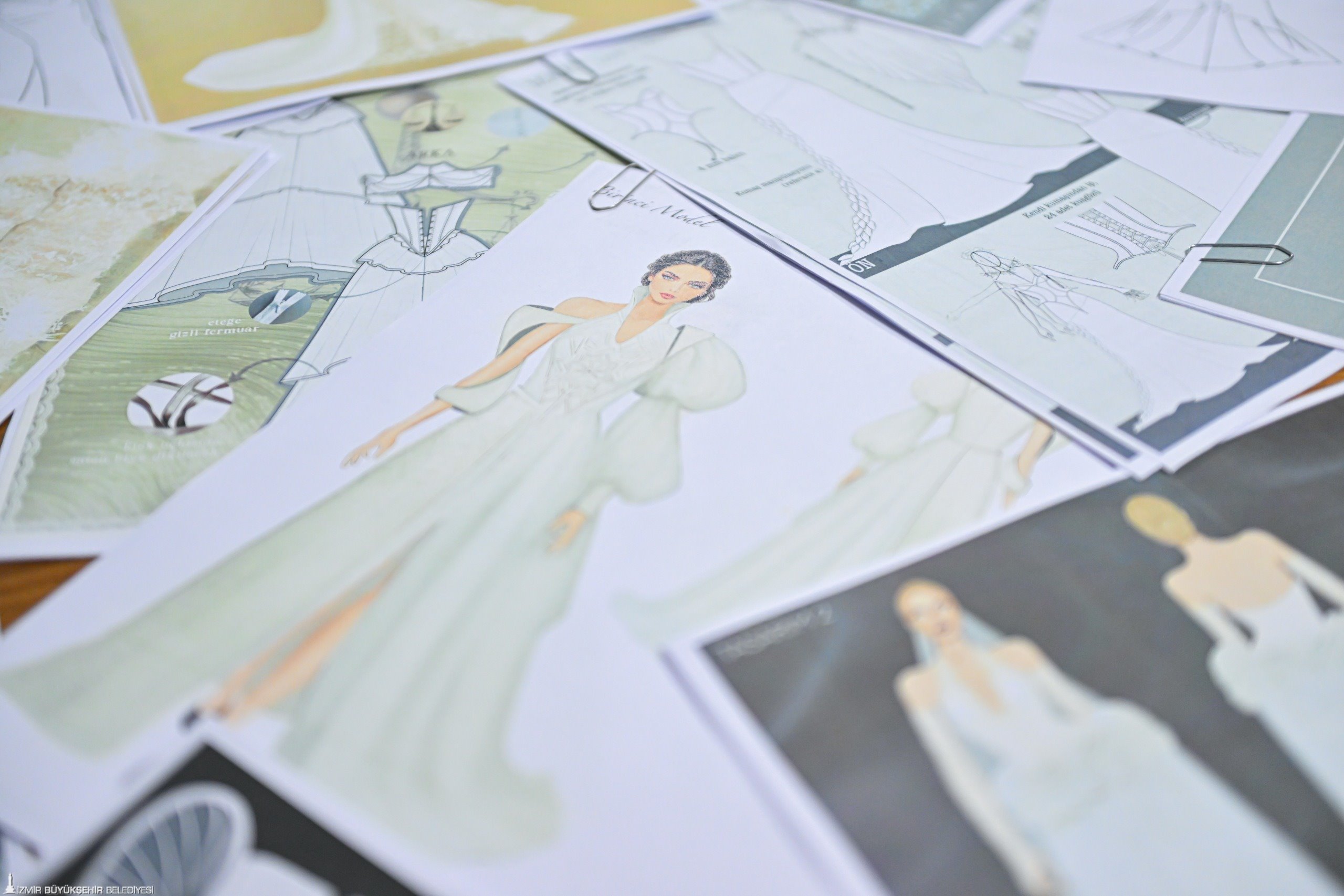 İzmir'in 16. gelinlik yarışmasında finalistler belli oldu!