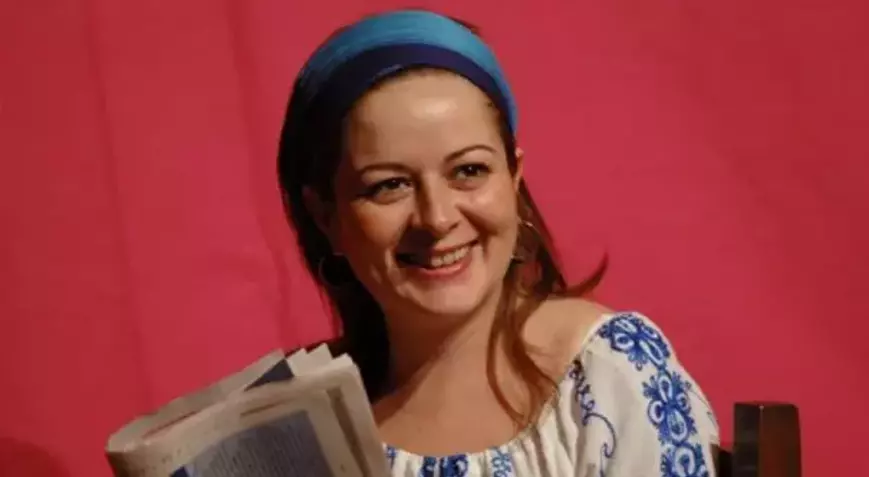 Hikayelerinde deniz ve özgürlük var: İzmir’in önde gelen yazarları