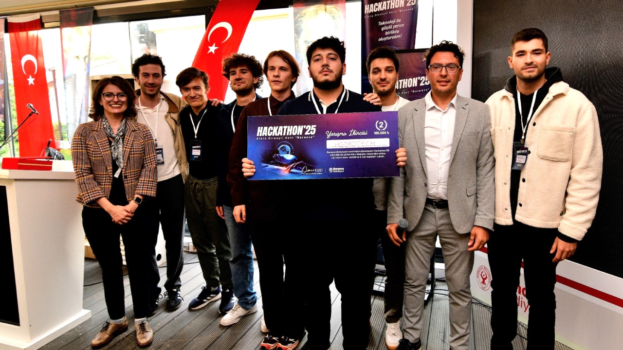 Bornovada Gençler, Afetlere Karşı Çözüm Üretti (2)