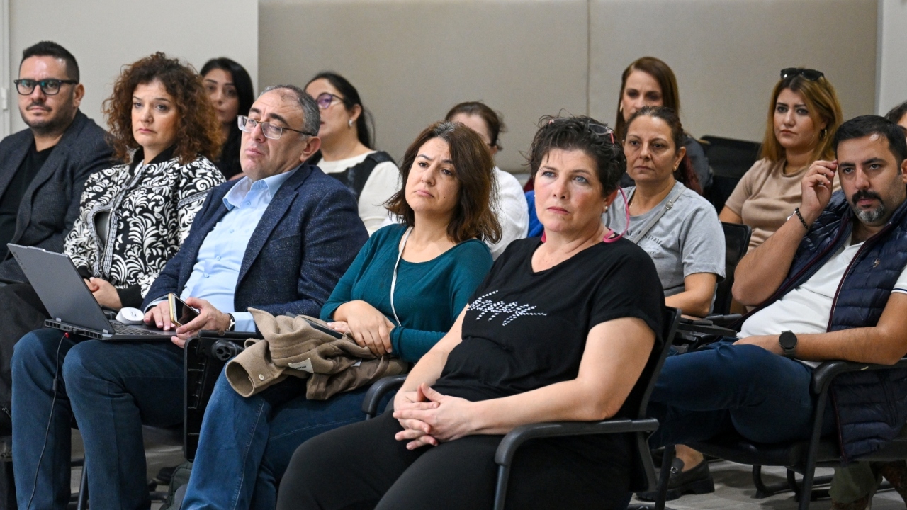 Bornova’da Öğretmenlere Çevre Bilinci Eğitimi