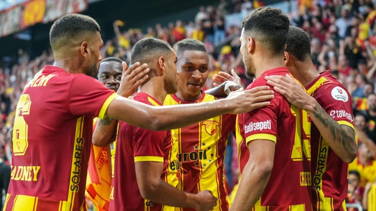 Göztepe, Kasımpaşa’ya Konuk Oluyor Kasımpaşa Göztepe Maçı Saat Kaçta, Hangi Kanalda (1)