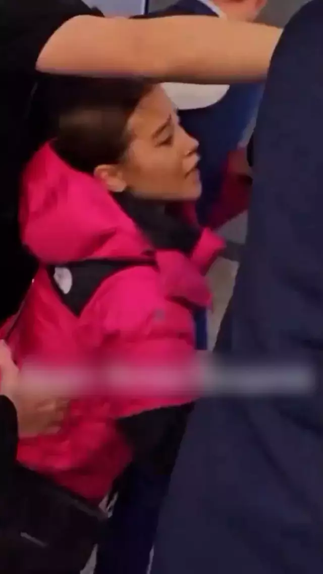 Hande Erçel'den takdire şayan hareket: Sosyal medyada gündem oldu!