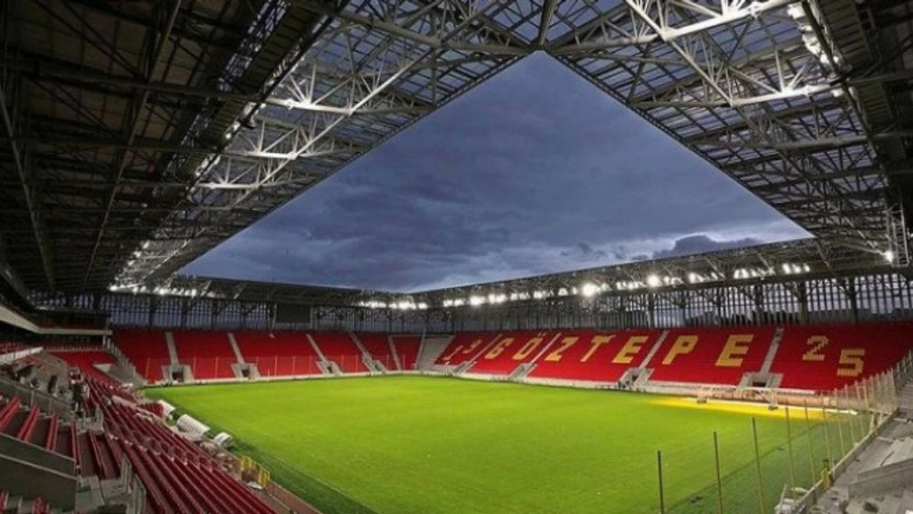 Gürsel Aksel’de ilk konser heyecanı: Memleketinde sahneye çıkacak!