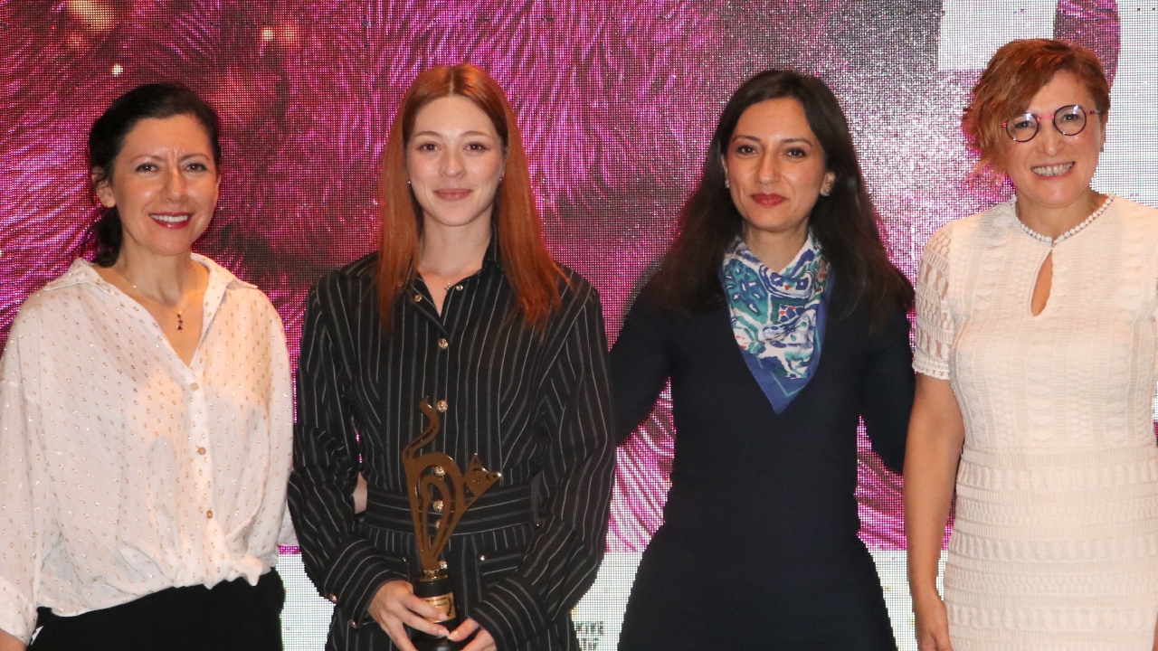 İzmir Kısa Film Festivali, Ödül Töreniyle Sonlandı (1)