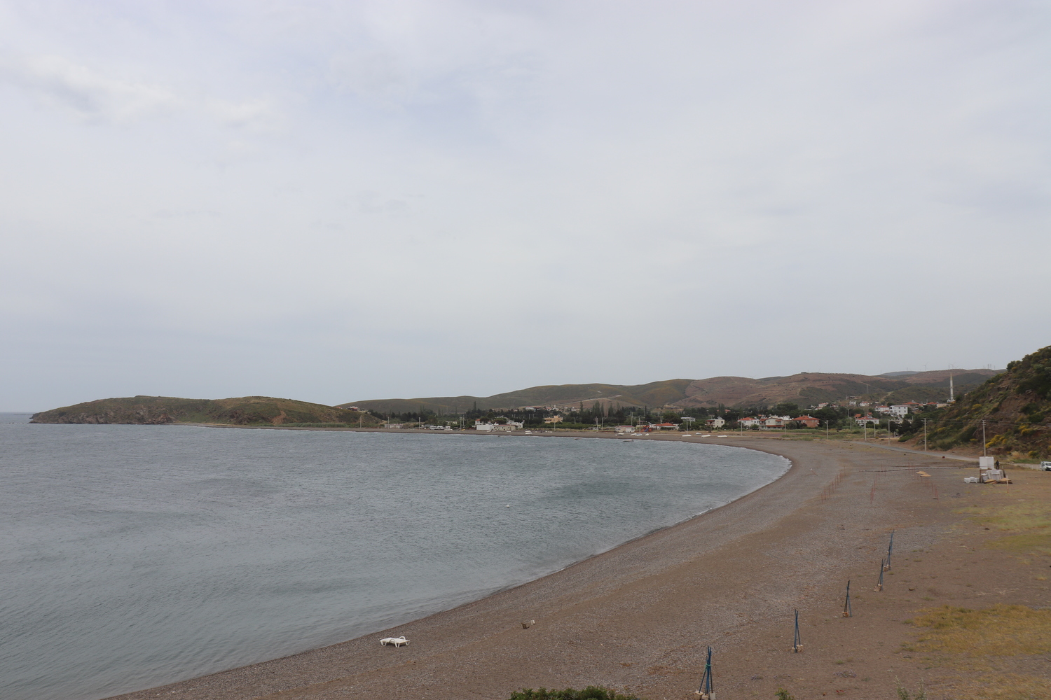 İzmir’in Doğayla Iç Içe, Bozulmamış Bir Köyü Denize Sıfır Olmasına Rağmen Sadece Yüzlerce Kişi Yaşıyor (2)