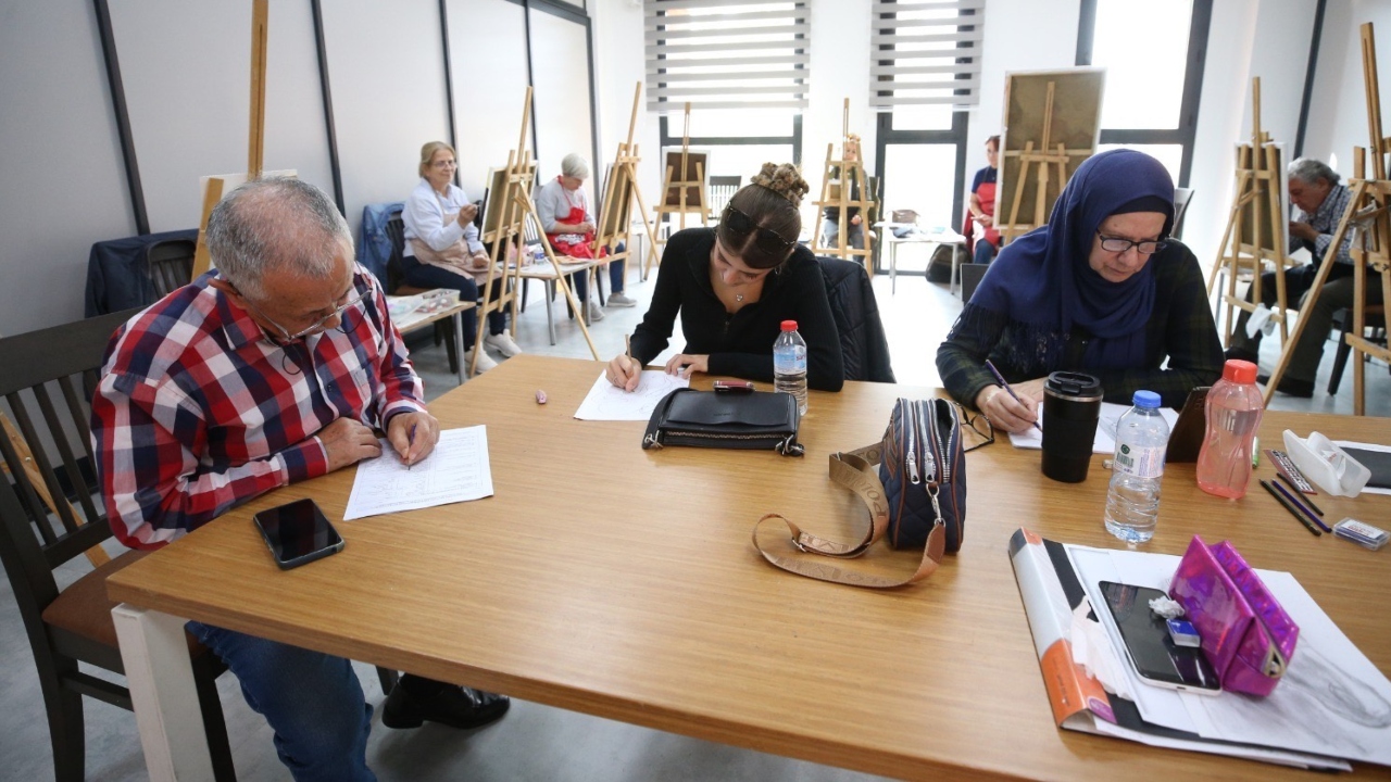 Karşıyaka’nın Çok Amaçlı Zübeyde Hanım Sosyal Tesisi Açılıyor! (1)