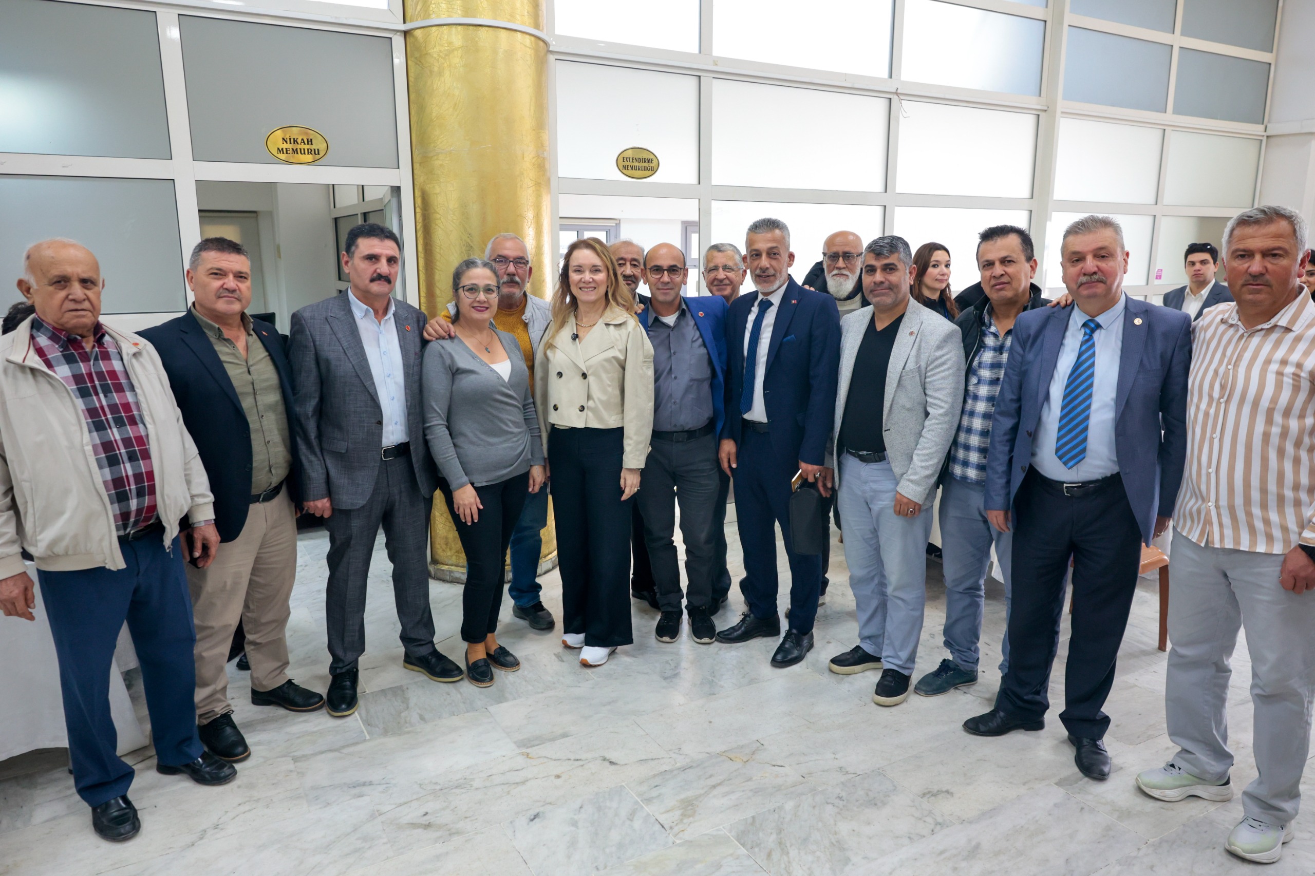 Konak’ta Komşu Buluşmaları Rüzgarı 26 Mahalle Tek Çatı Altında