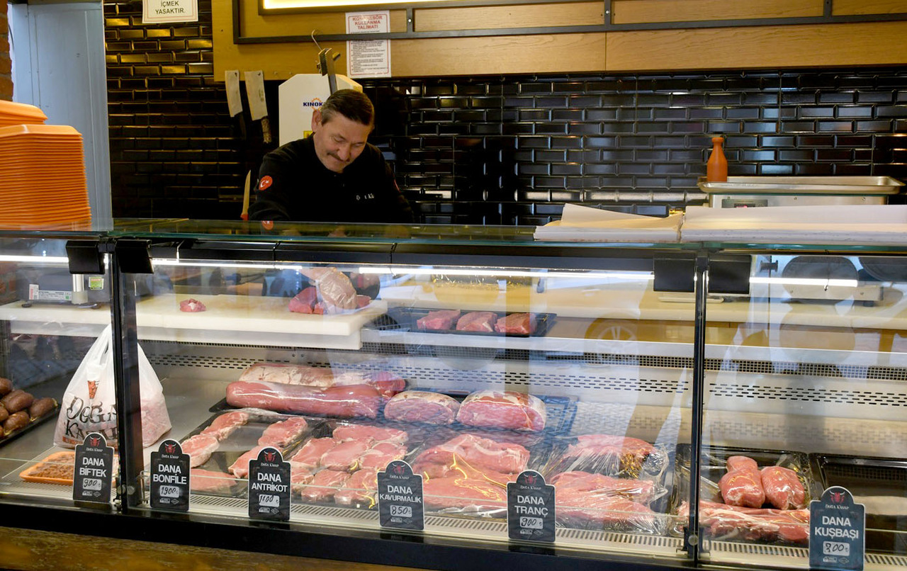 Kuşadası'nda Bir Ilk Artık Ete De Indirim Geliyor! (1)