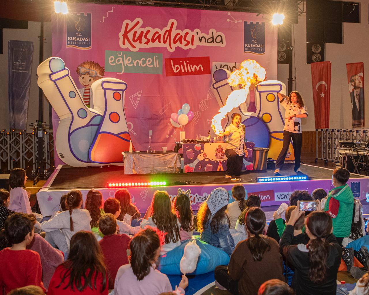 Kuşadası’nda Minikler Bilimin Sırrını Keşfetti (3)