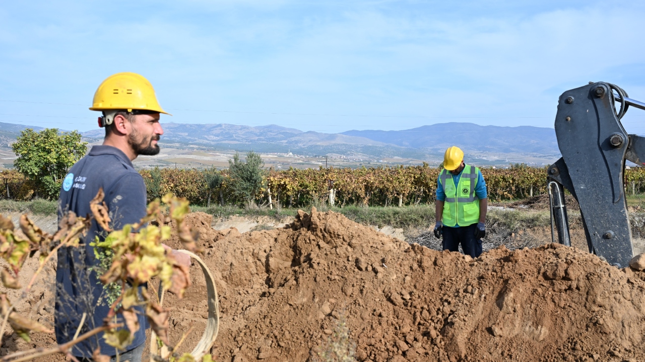 Manisa’nın O Ilçesinde 30 Yıllık Altyapı Çilesi Son Buluyor