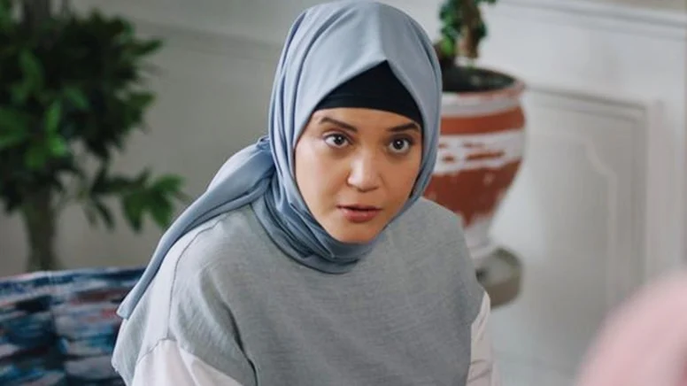 Feyza Civelek’e hayranından dudak uçuklatan teklif: Sadece bir dakikaya binlerce lira!