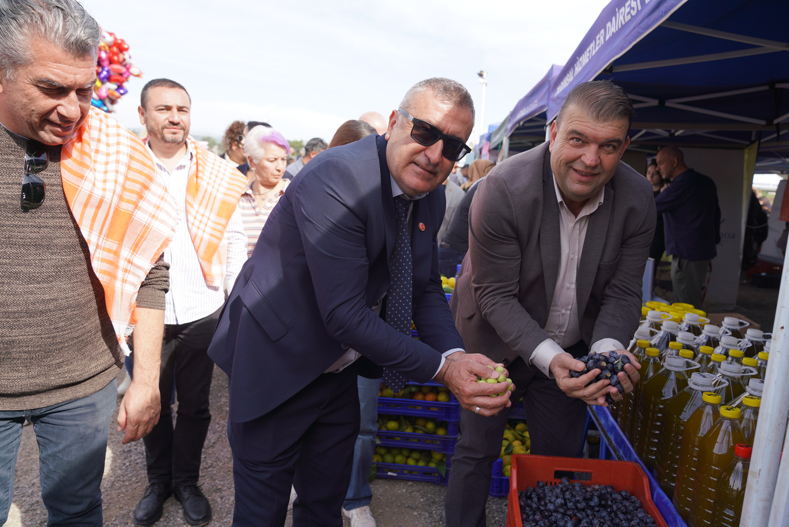 orhanli-koyu-2-zeytin-hasadi-festivali-basladi