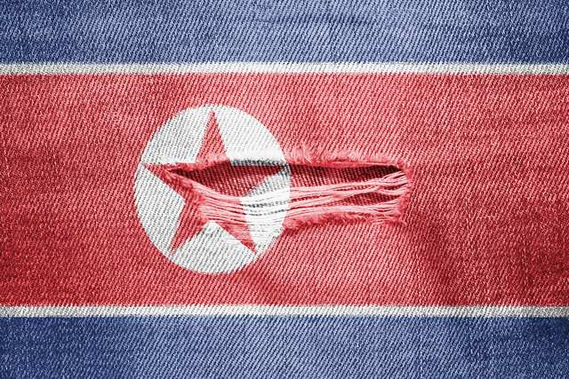 Sakız Çiğnemek, Tren Istasyonunda Öpüşmek Ya Da Dar Pantolon Giymek… Ülkelerin En Tuhaf Yasakları (1)