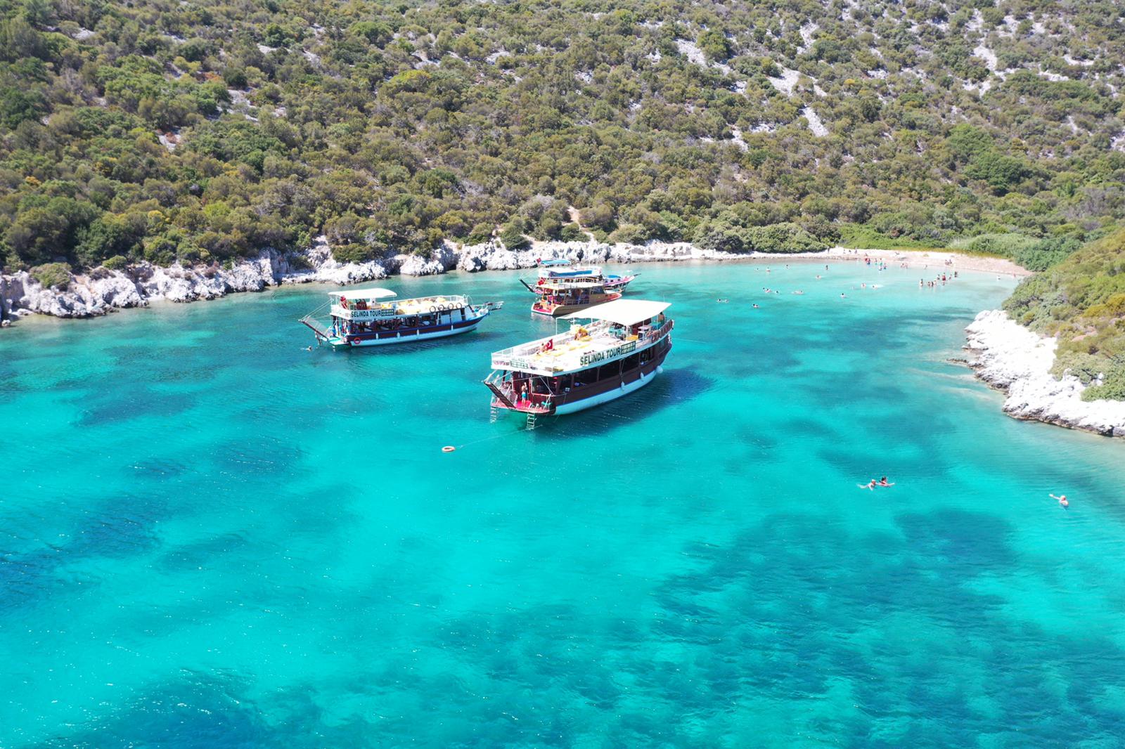 Ne İtalya’nın koyları ne Yunan Adaları: İzmir’in şirin kasabası kışın da gözde