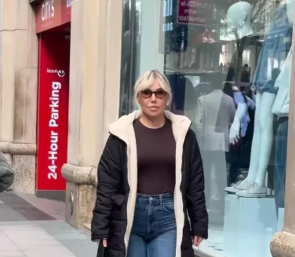 Ceylan makyajsız halde sokağa çıktı! Görenler tanıyamadı-1