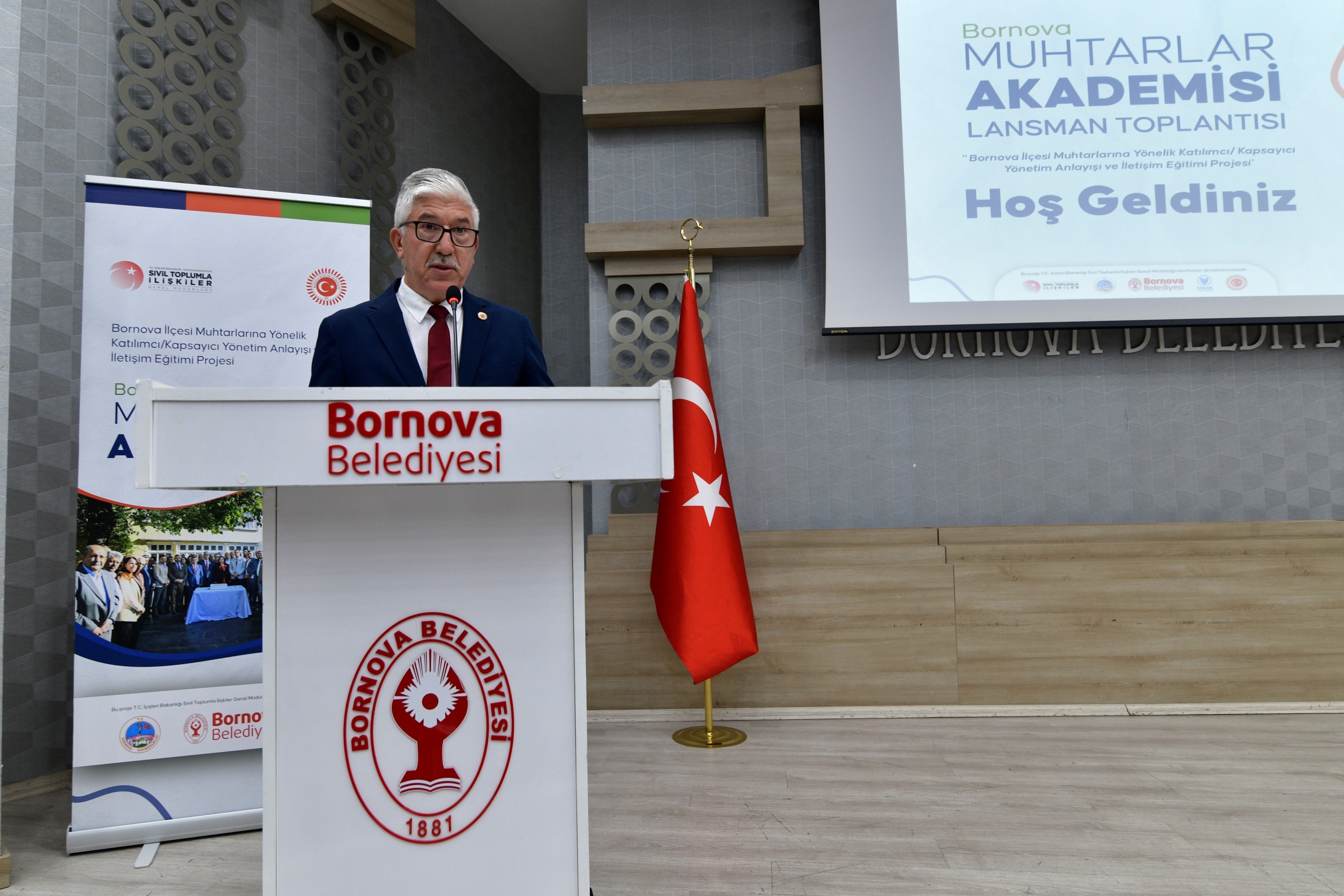 Türkiye’de ilk: Bornova’da Muhtarlar Akademisi başladı