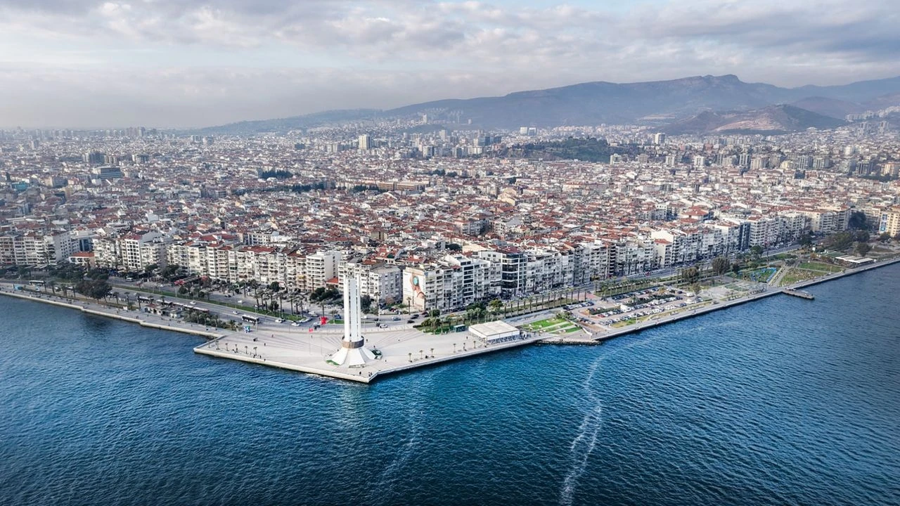 Bu isimler tesadüf değil: İşte İzmir'in ilçelerinin bilinmeyen hikayeleri...
