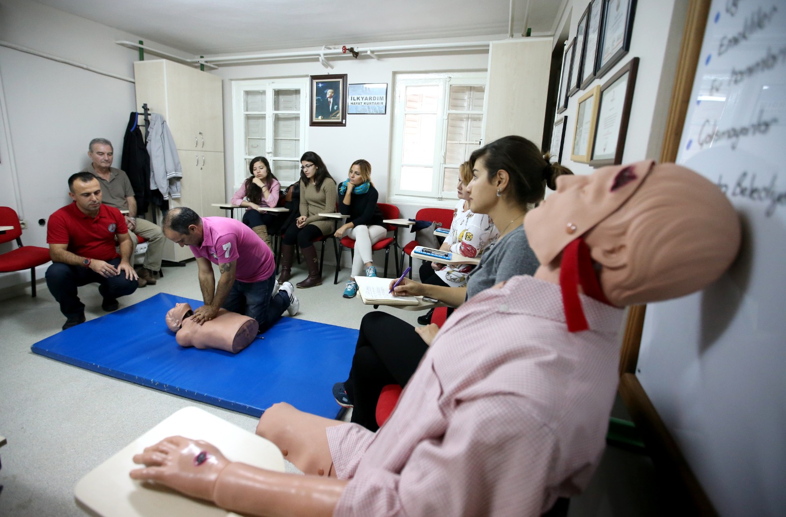 Karşıyaka’da bir yılda 10 bin yurttaşa sağlık desteği verildi