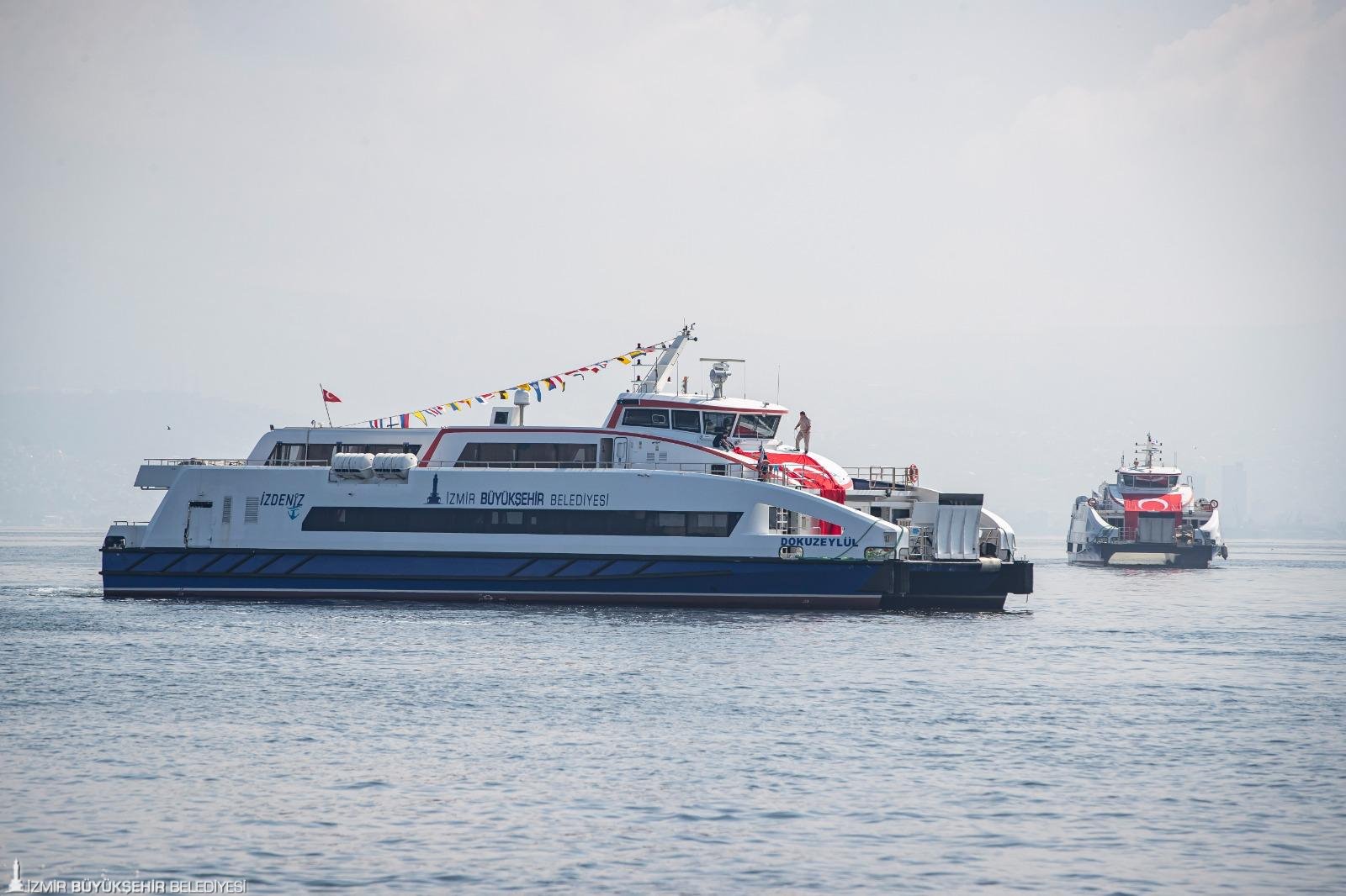 O gün ulaşım aksamayacak: İzmir ulaşımına yılbaşı düzenlemesi