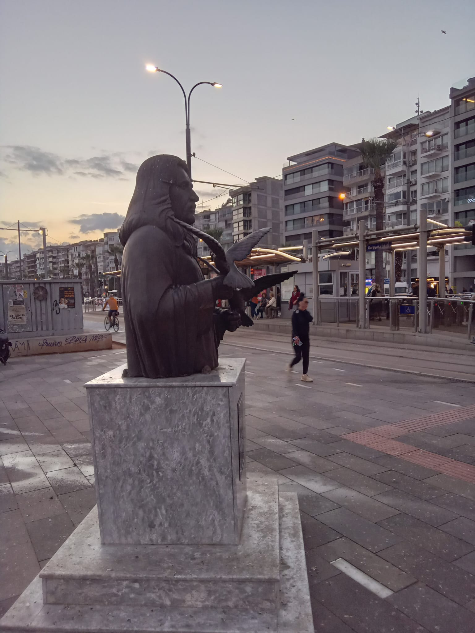 47849691 4722 47E3 8299 22Be8A55A78C